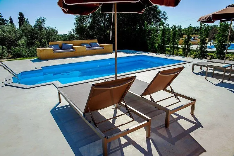 Sotiris Villas Svoronata