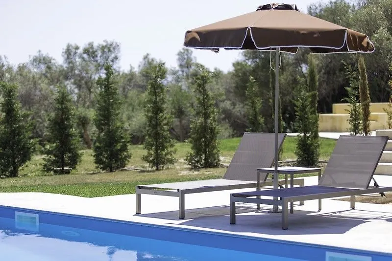 Sotiris Villas Svoronata Hotel